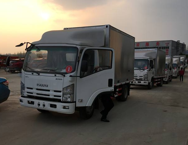 搬家的家具發(fā)到國外怎么收費-鑫漢物流